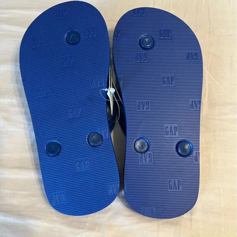 NWT Gap Boys Flip Flops Blue and Red Stripe Size 1-2